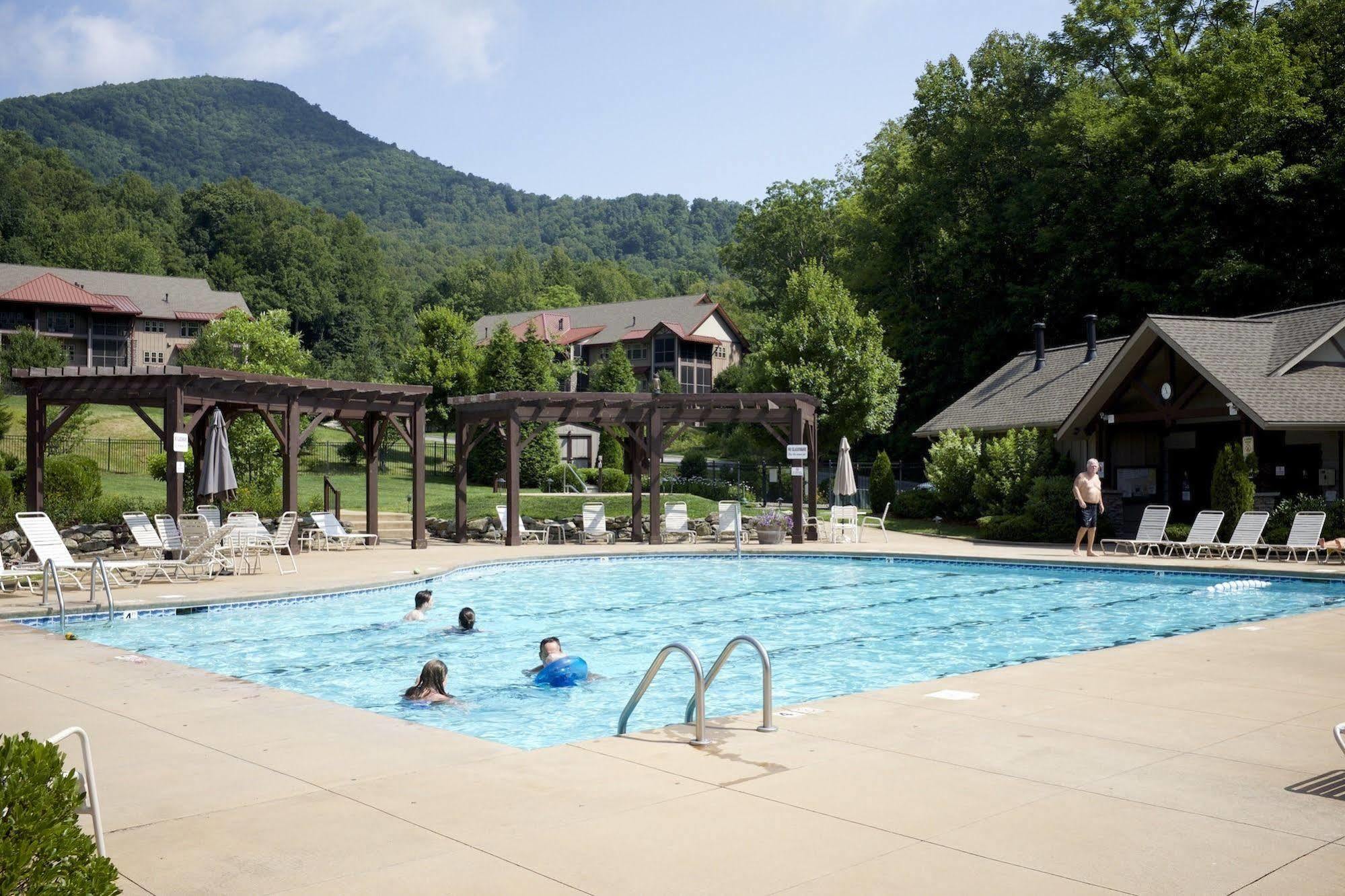 Aparthotel Peppertree Maggie Valley Exterior foto